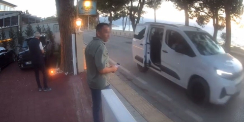 İznik'te kafede oturan gruba kurşun yağdırdılar