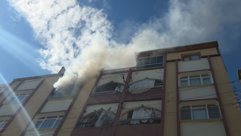 Bursa’da 6 katlı apartmanda yangın