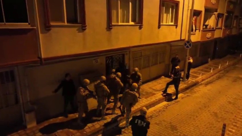 Karacabey'de IŞİD operasyonu: 18 gözaltı