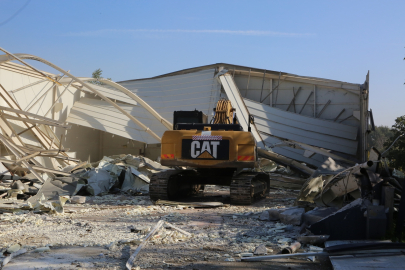 Nilüfer’de kaçak yapı mücadelesi: Yaylacık ve Tahtalı'da imara aykırı iki yapı yıkıldı