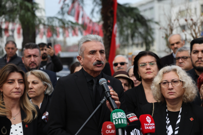 CHP Bursa İl Örgütü Atatürk'ü andı