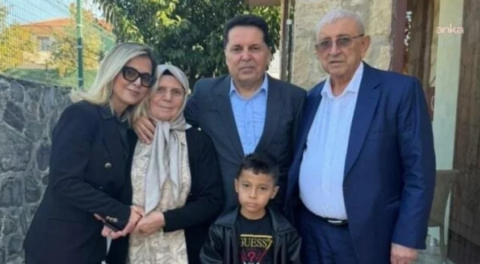 Ahmet Özer, İmamoğlu'nun anne babasını ziyaret etti