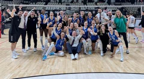 Nilüfer Belediyespor Eker, Beşiktaş’ı set vermeden geçti