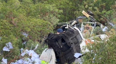 Bursa'da TIR uçurumdan yuvarlandı: 2 ölü