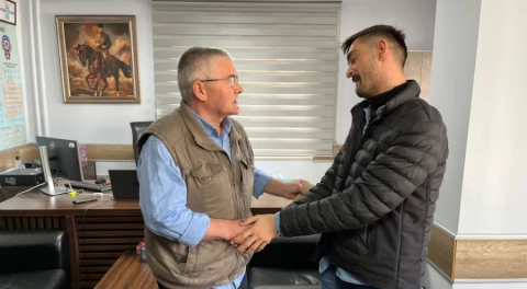 Bursa'da engelli gençten "insanlık ölmemiş" dedirten hareket