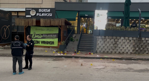 Bursa'da kafede tartışma kanlı bitti: 1'i ağır 4 yaralı