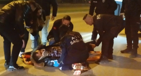 Bursa'da üst geçidi kullanmayan yayaya otomobil çarptı