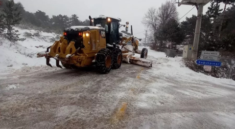 Osmangazi Belediyesi'nden karla mücadele seferberliği