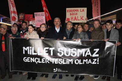 CHP Bursa Gençlik Kolları’ndan Bilge Kağan Şarbat’ın tutuklanmasına tepki