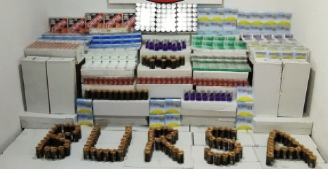 Bursa’da kaçak ilaç operasyonu: 246 bin hap ele geçirildi