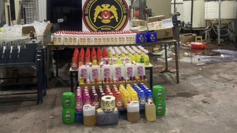 Bursa’da sahte temizlik ürünü operasyonu: Tonlarca deterjan ele geçirildi