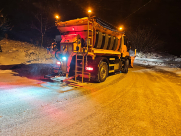 Osmangazi’de karla mücadele için mesai aralıksız sürüyor