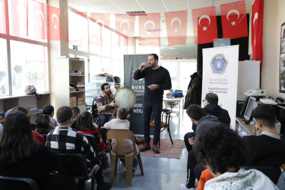 Bursa Büyükşehir'den görme engellilere masal dinletisi