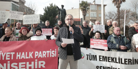 Yenişehir'de emekliler: Bu maaş değil, sefalet ücreti