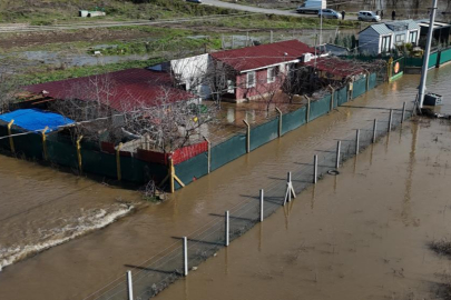 Meriç Nehri taştı: Edirne’de tarım arazileri ve çiftlikler sular altında