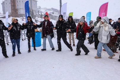 Uludağ zirvesinde 'Gençlik Buluşması'