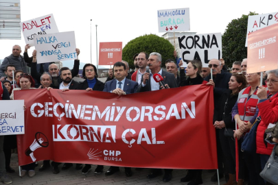 Bursa’da vatandaşlardan kornalı ‘geçinemiyoruz’ tepkisi