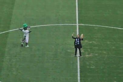 Gökhan Kırdar'dan Bursa'da 'Cendere' şovu