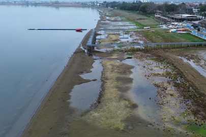 İznik Gölü alarm veriyor: “İki yıl sonra çiftçi su bulamayabilir”