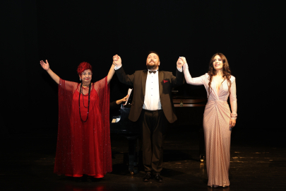 Nilüfer’de müzik dolu bir Sevgililer Günü akşamı