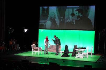 'ADİLLER’ Bursa'da seyircisiyle buluştu