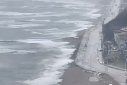 Karacabey'de deniz taştı!