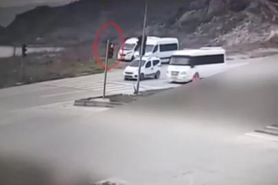 Bursa'da kırmızı ışık ihlali yapan sürücüler kameralardan kaçamıyor