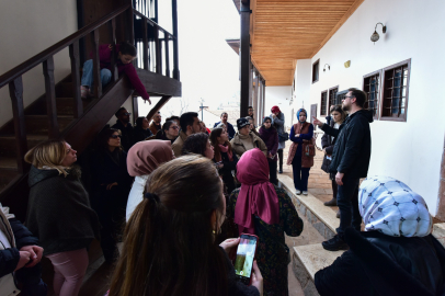 Tasavvufun izinde şehir turu: Bursalılar manevi duraklarda buluştu