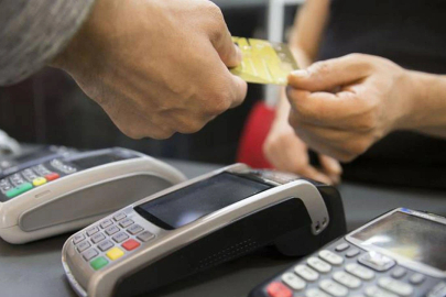 Kartlı harcamalar Ocakta 2,3 trilyon liraya yükseldi