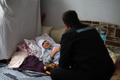 Osmangazi Belediyesi’nden engellilere destek: 700 günde 103 hasta yatağı, 101 tekerlekli sandalye