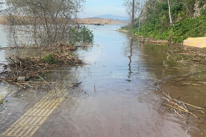 Yaren leyleğin köyü de yükselen göl sularından etkilendi