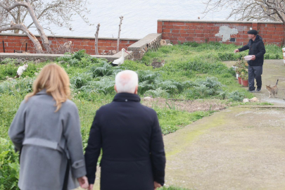 Başkan Bozbey’den Yaren Leylek ve Adem Amca'ya ziyaret