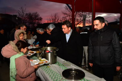 Başkan Erkan Aydın Panayır’da vatandaşlarla iftar sofrasında buluştu