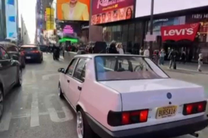 16 plakalı Tofaş, New York sokaklarında