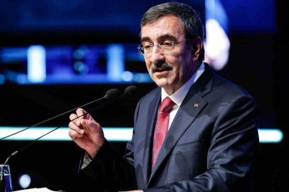 Cevdet Yılmaz'dan ekonomi açıklaması: "Kurumlarımız ön alıcı tedbirler almış durumda"