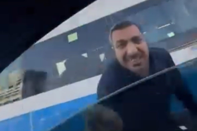 Bursa'da trafik kavgası: Aracın camını kırdı, ceza yağdı