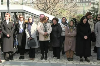 Fatma Nur Çelik ve kızını son yolculuğuna kadınlar uğurladı