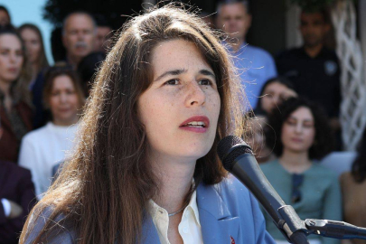 Lal Denizli'den açıklama: "Türkiye'de bitmek bilmeyen itibar suikastına tanıklık ediyoruz"