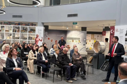 Nilüfer'de COVID-19 pandemisi ve sağlık çalışanlarının fedakârlıkları anlatıldı