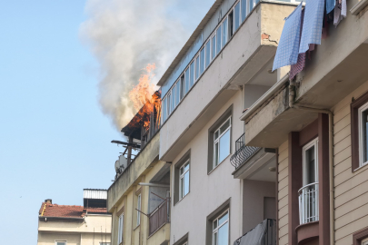 İnegöl'de apartman terasında korkutan yangın