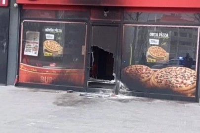 Bursa'da "maaşları ödemedi" diye 2 işletmeyi benzin döküp yakmış