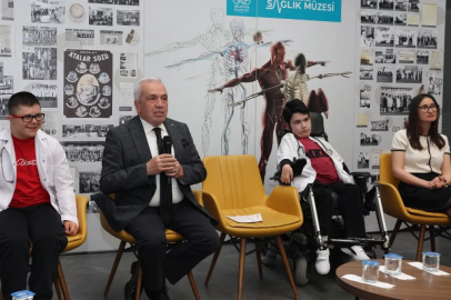 Nilüfer Belediye Başkanı Özdemir'den sağlık çalışanlarına teşekkür