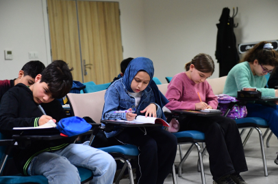 Osmangazi’de yazarlık atölyesine yoğun ilgi