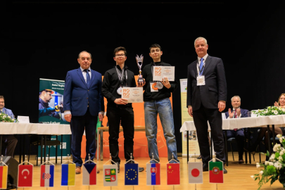 Bursa Erkek Lisesi robot takımından dünya ikinciliği