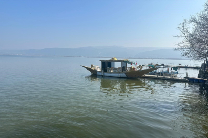 Gölyazı’da turizm sezonu açıldı: Mahalle sakinleri sorunların giderilmesini bekliyor