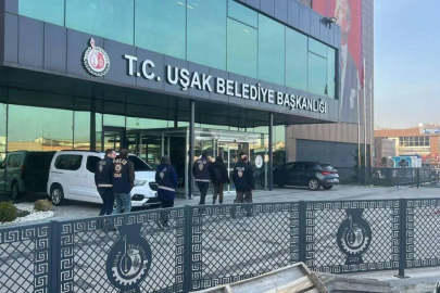 Uşak Belediye Başkanı Özkan Yalım gözaltına alındı