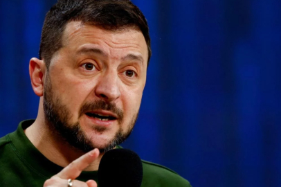 Ukrayna Devlet Başkanı Volodimir Zelenski: Rus askeri uyduları İncirlik Üssü'nü görüntüledi