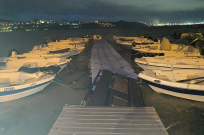 Bursa’yı lodos vurdu, çok sayıda tekne battı
