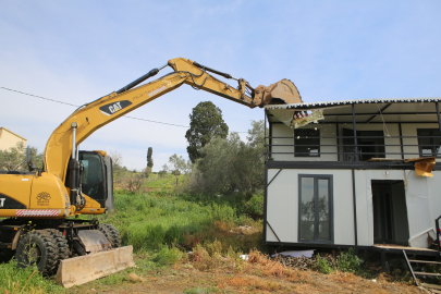 Nilüfer'de kaçak yapı mücadelesi: Bu kez adres Gölyazı oldu