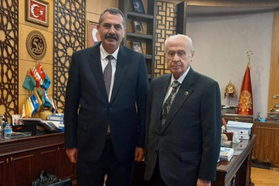 MHP İstanbul'da deprem: İl ve ilçe teşkilatları feshedildi